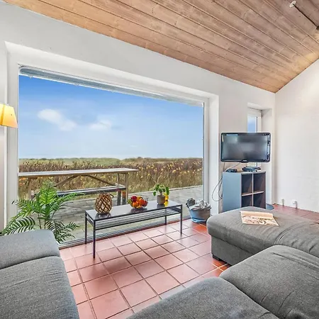 Pool And Activity House With A 180-degree View Of The North Sea, Located At Lild Strand, Holiday home *