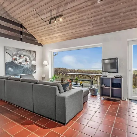 Pool And Activity House With A 180-degree View Of The North Sea, Located At Lild Vakantiehuis *